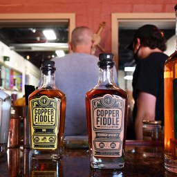 Copper Fiddle Distillery: 2/2